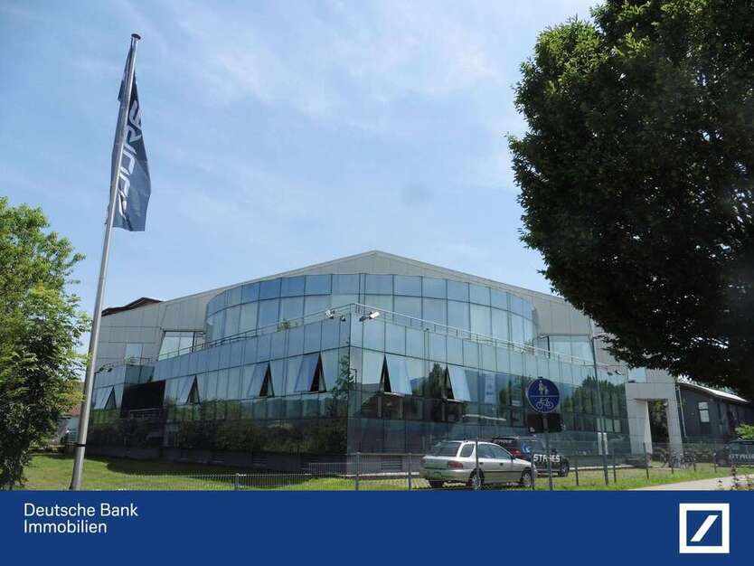 Büro in Kirchzarten 2.400 € 200 m²