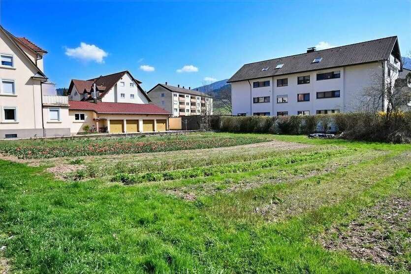 Grundstück zu verkaufen in Waldkirch 336.000 € 601 m²