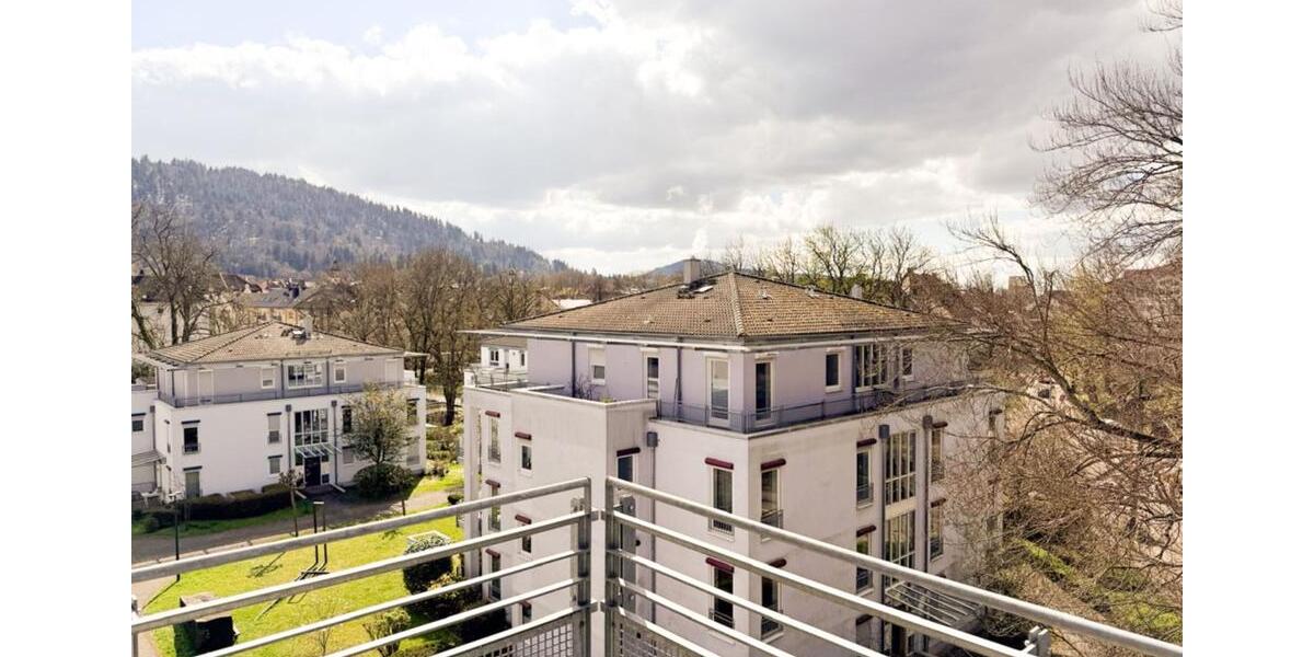 Etagenwohnung Freiburg im Breisgau Oberau - 2.5 Zimmer, 69 m&sup2;, 550.000&euro; | Angebot:25942105
