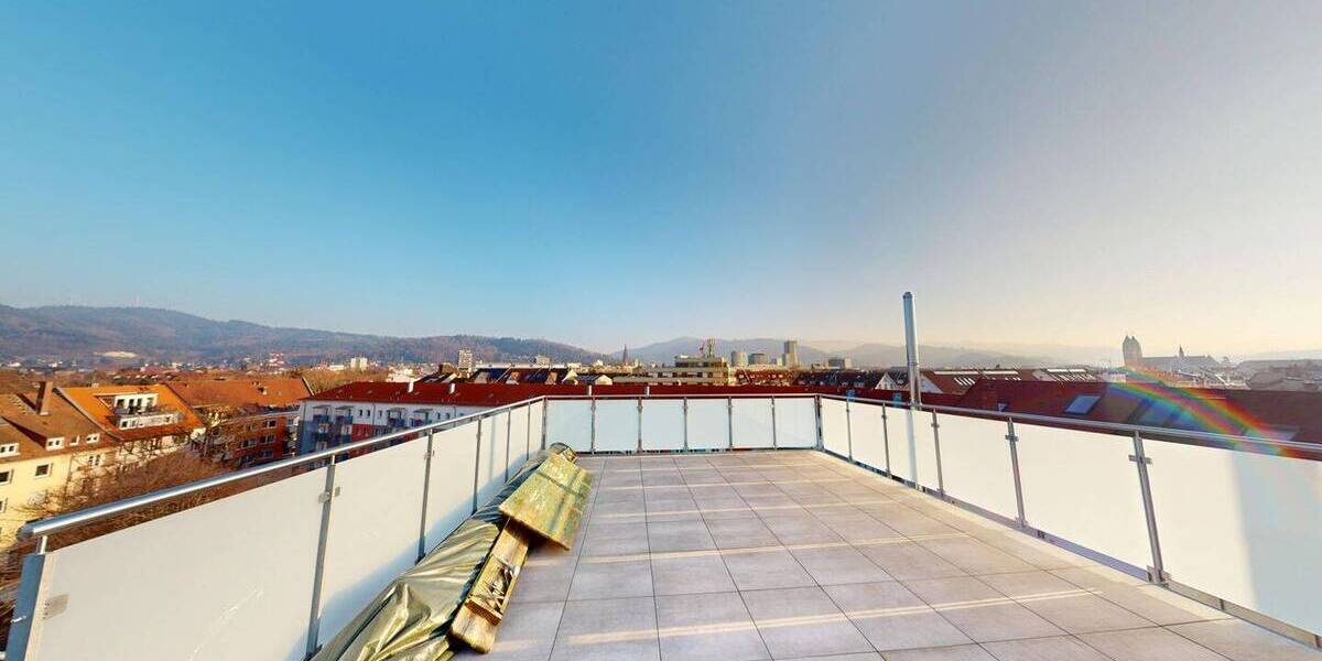 Etagenwohnung Freiburg Stühlinger - 2 Zimmer, 109 m&sup2;, 2.690&euro; | Angebot:26571760