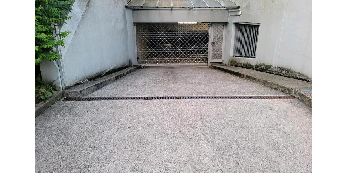 Garagen / Stellplätze Freiburg im Breisgau Betzenhausen - 50&euro; | Angebot:26331618