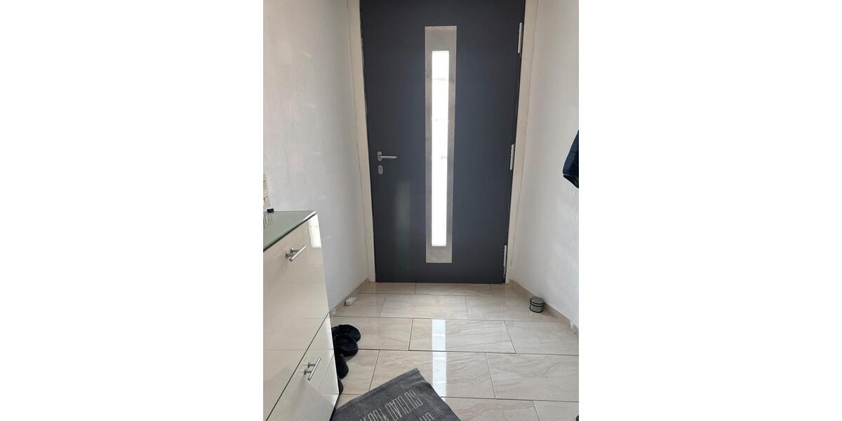 Erdgeschoßwohnung Badenweiler - 4 Zimmer, 102 m&sup2;, 325.000&euro; | Angebot:26957438