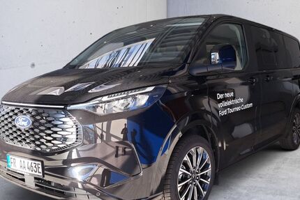 Ford Tourneo Custom 8.000 km 54.990 &euro; Freiburg im Breisgau 79108