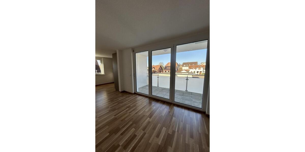 Etagenwohnung Neuenburg am Rhein - 3 Zimmer, 84 m&sup2;, 1.250&euro; | Angebot:25305624