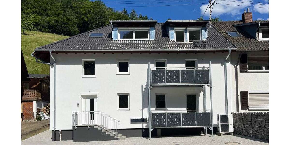 Einfamilienhaus Münstertal/Schwarzwald Schwarzwald - 10 Zimmer, 249 m&sup2;, 990.000&euro; | Angebot:25257630