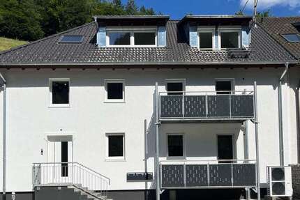 Haus Münstertal/Schwarzwald Schwarzwald - 10 Zimmer, 249 m&sup2;, 990.000&euro; | Angebot:25257630