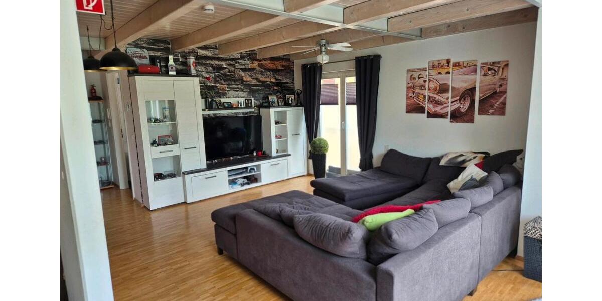 Etagenwohnung Neuenburg am Rhein - 5.5 Zimmer, 130 m&sup2;, 450.000&euro; | Angebot:25171149