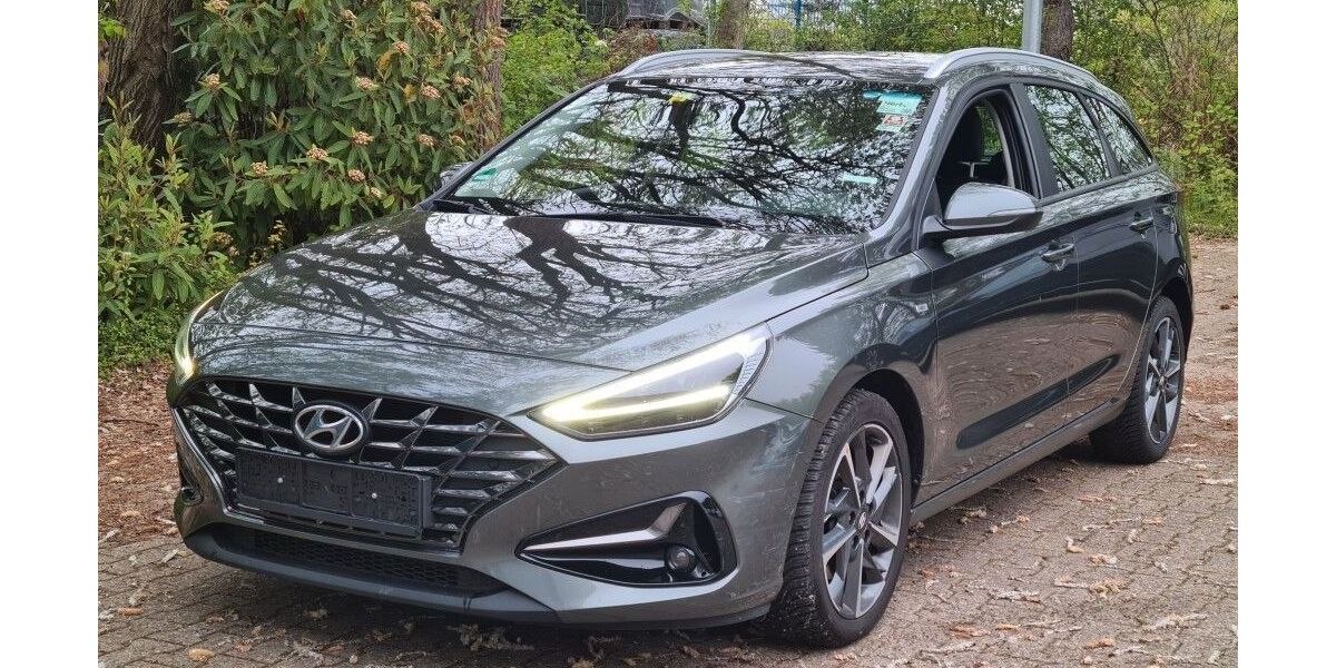 Hyundai i30 70.569 km 17.990 &euro; Endingen am Kaiserstuhl 79346