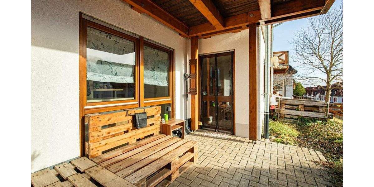 Doppelhaushälfte Titisee-Neustadt Neustadt - 6 Zimmer, 166 m&sup2;, 475.000&euro; | Angebot:24268353