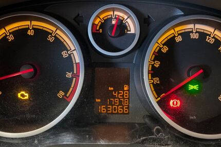 Opel Corsa 163.000 km 1.999 &euro; Reute 79276