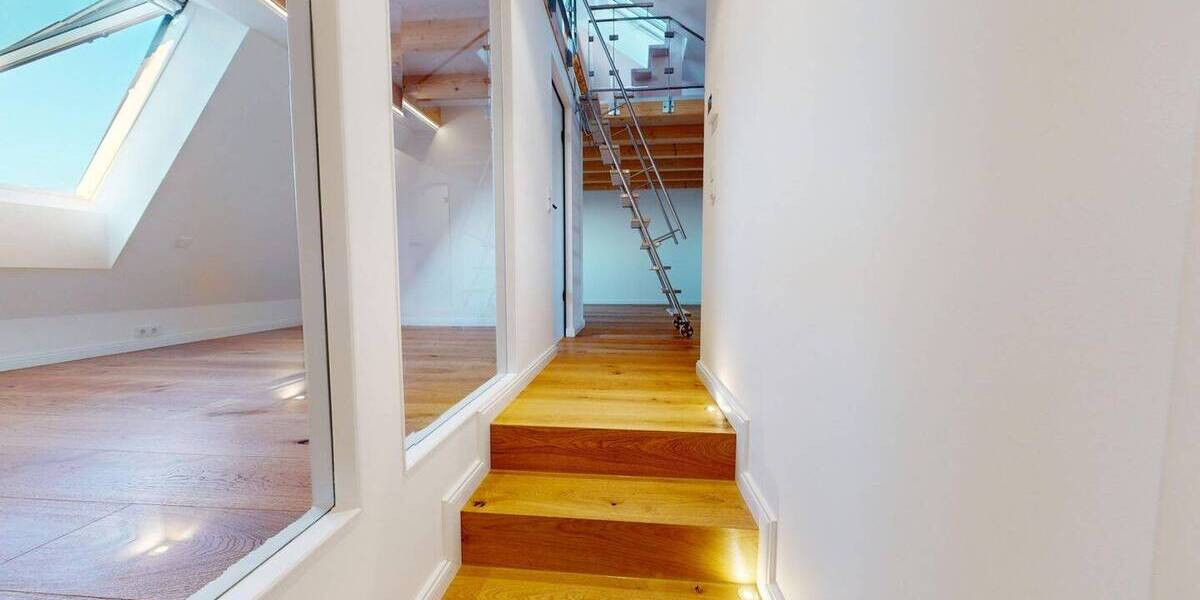 Etagenwohnung Freiburg Stühlinger - 2 Zimmer, 109 m&sup2;, 2.690&euro; | Angebot:26571760
