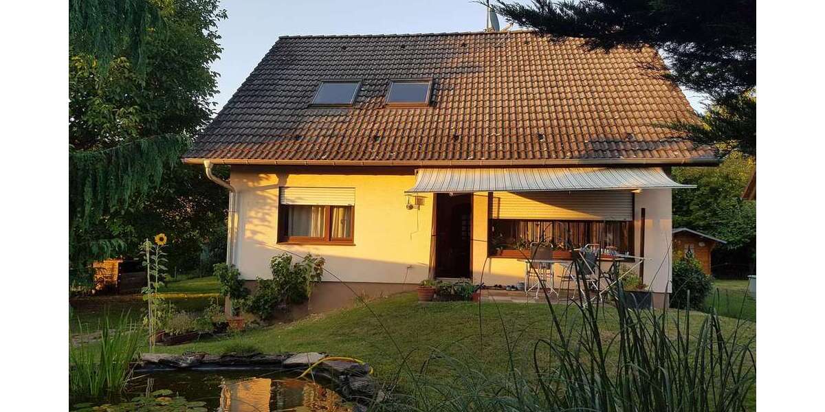 Haus zum Kaufen in Ehrenkirchen 550.000 € 159 m² 5 zimmer