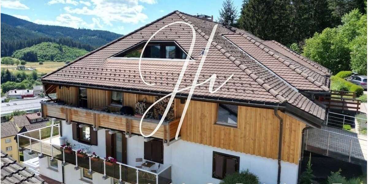 Etagenwohnung Titisee-Neustadt Neustadt - 4 Zimmer, 112 m&sup2;, 349.000&euro; | Angebot:27043592