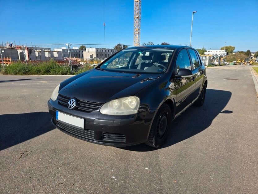 VW Golf 205.000 km 2.200 € Müllheim im Markgräflerland 79379