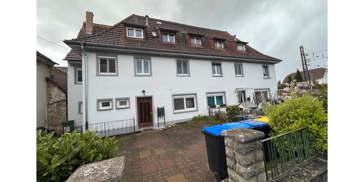 Etagenwohnung Eschbach - 6 Zimmer, 154 m&sup2;, 350.000&euro; | Angebot:25895206