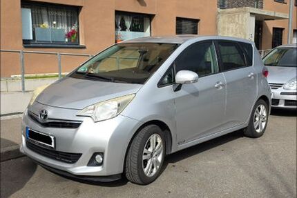 Toyota Verso-S 159.500 km 5.900 &euro; Freiburg im Breisgau 79111