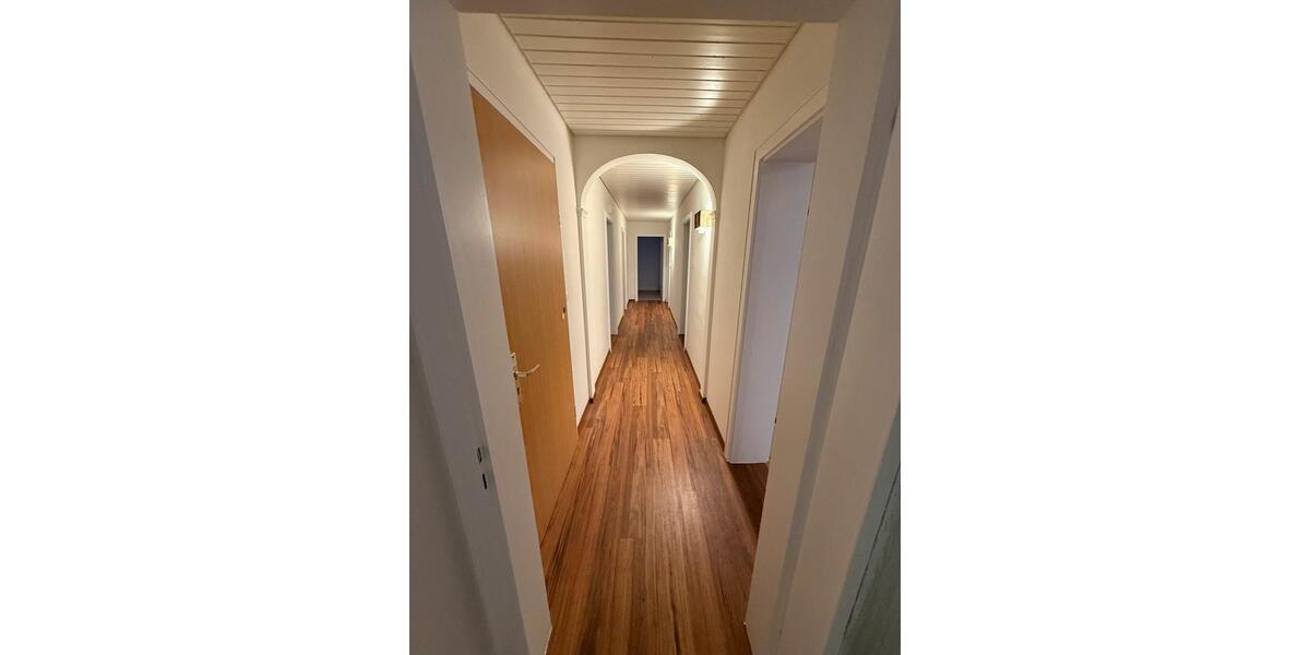 Etagenwohnung Furtwangen im Schwarzwald - 5 Zimmer, 93 m&sup2;, 900&euro; | Angebot:24902802