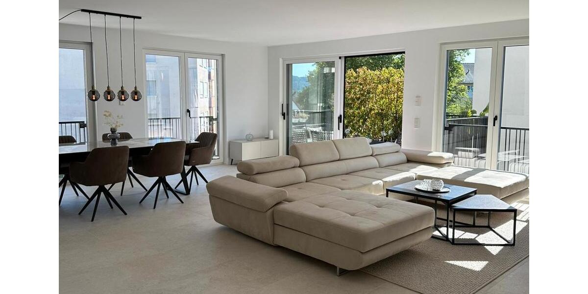 Etagenwohnung Waldkirch - 2 Zimmer, 95 m&sup2;, 1.600&euro; | Angebot:25225178