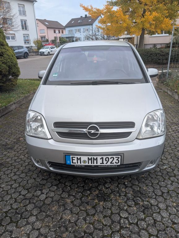 Opel Meriva 125.097 km 3.250 € Endingen a.K. 79346