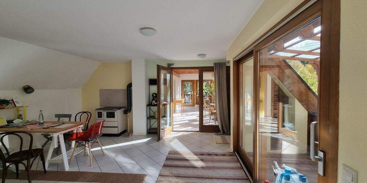 Einfamilienhaus Ballrechten-Dottingen Ballrechten - 9 Zimmer, 300 m&sup2;, 698.000&euro; | Angebot:25865097