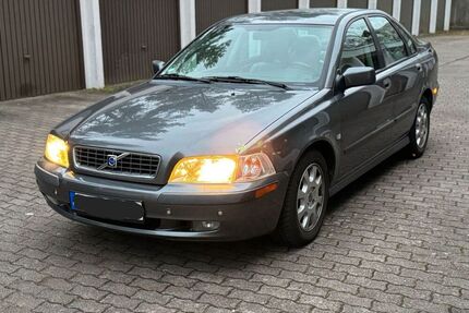 Volvo S40