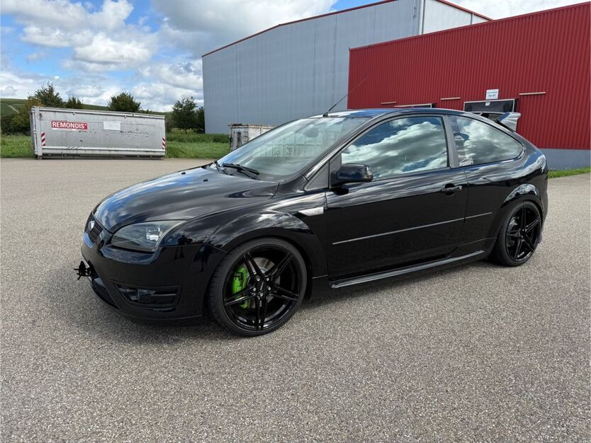 Ford Focus 165.000 km 8.500 € Freiburg 79108