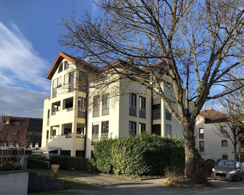 Wohnung zum Kaufen in Freiburg-Tiengen 348.000 € 111 m²