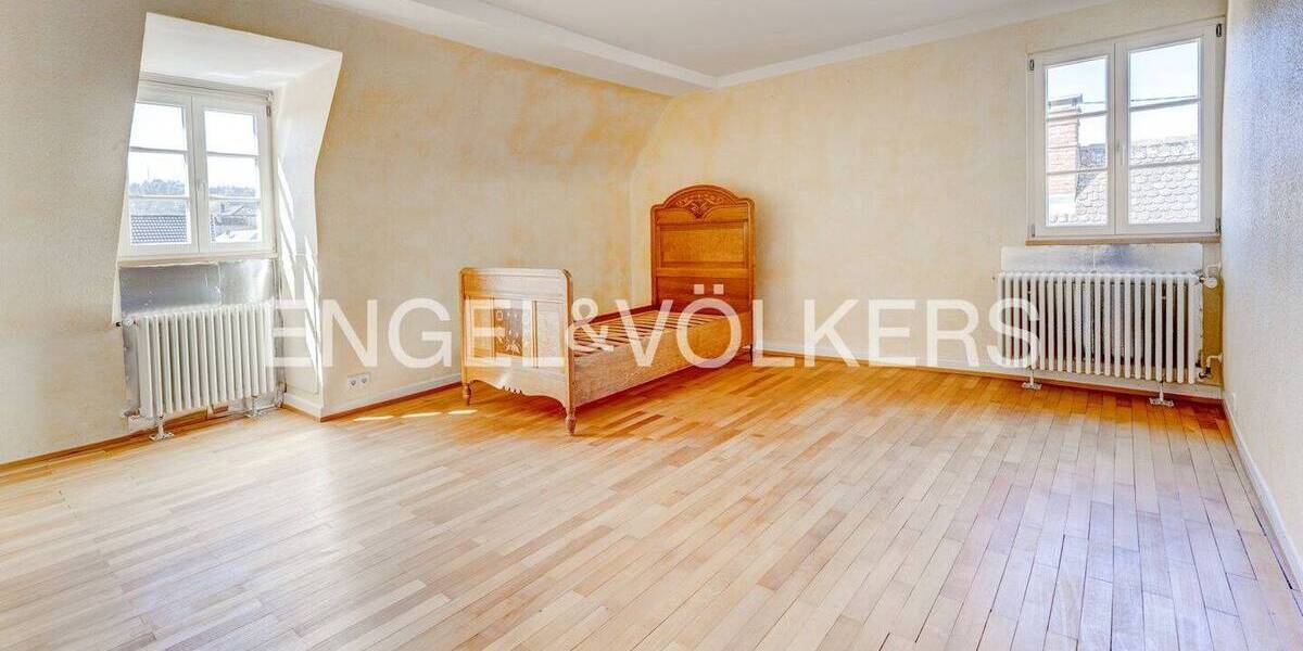 Mehrfamilienhaus, Wohnhaus Vogtsburg im Kaiserstuhl Oberrotweil - 1 Zimmer, 251 m&sup2;, 1.280.000&euro; | Angebot:26853359