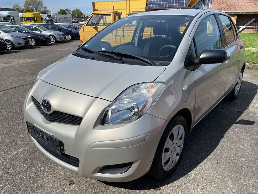 Yaris