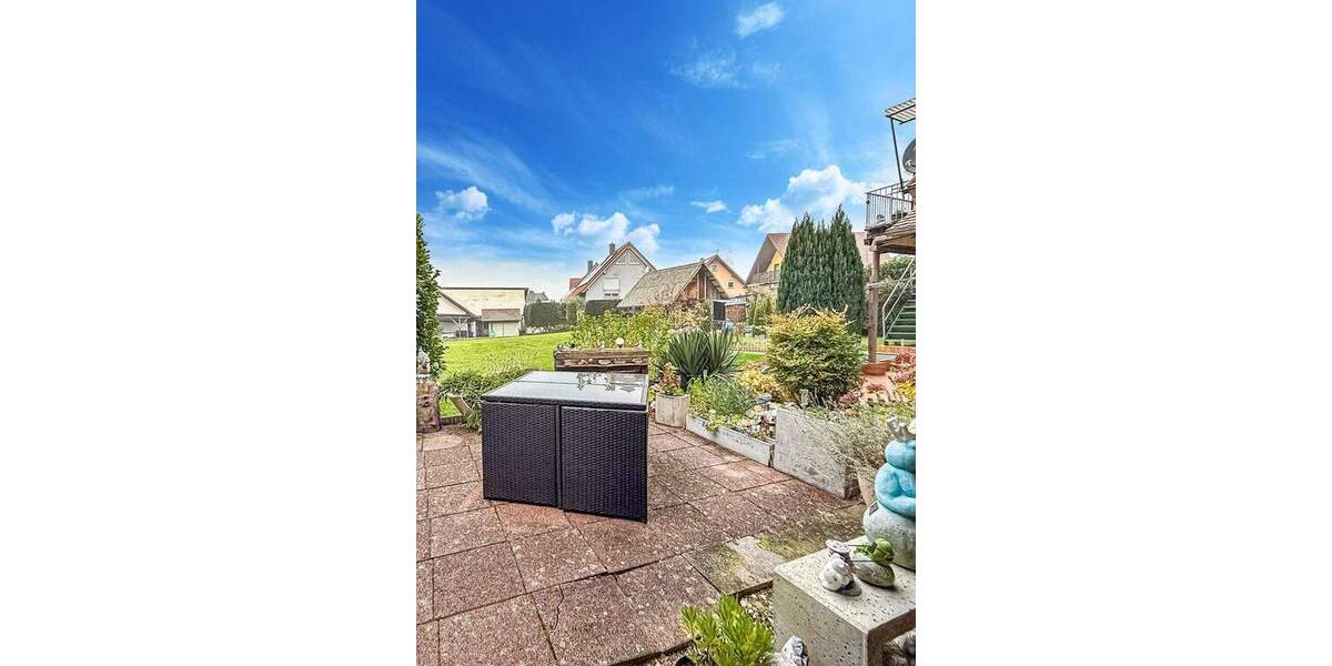 Mehrfamilienhaus, Wohnhaus Ebringen - 8 Zimmer, 212 m&sup2;, 699.000&euro; | Angebot:25774751