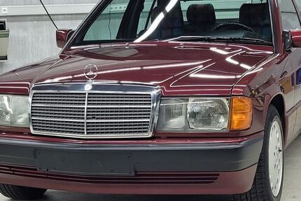 Mercedes 190