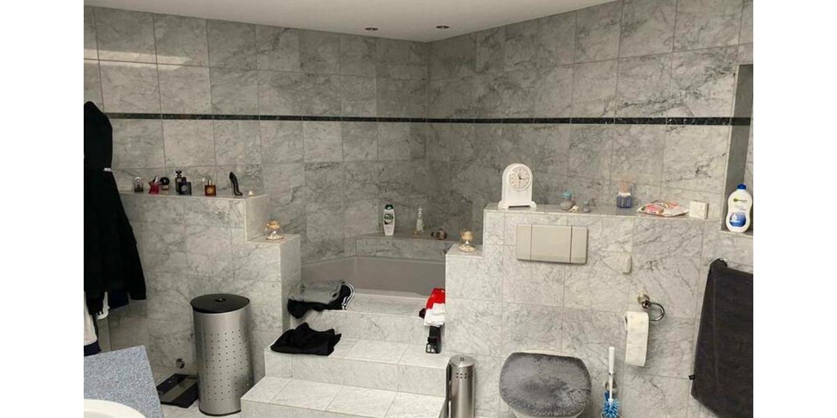 Etagenwohnung Schallstadt - 5 Zimmer, 180 m&sup2;, 2.550&euro; | Angebot:25990826