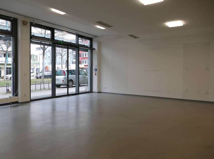 Gastronomie in Freiburg 2.065 € 163.25 m²