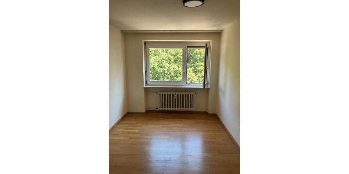 Etagenwohnung Staufen im Breisgau - 2.5 Zimmer, 68 m&sup2;, 250.000&euro; | Angebot:27195197