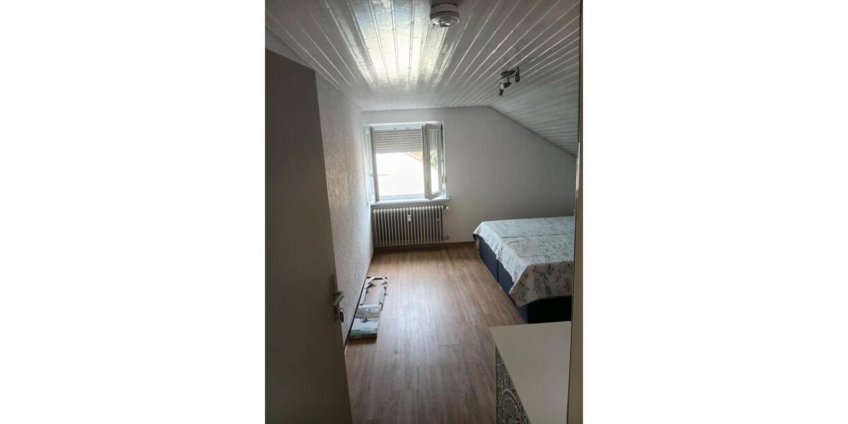 Dachgeschoßwohnung Breisach am Rhein - 3 Zimmer, 68 m&sup2;, 205.000&euro; | Angebot:27286887