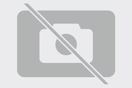 Mercedes-Benz B 200 2.001 km 40.900 &euro; Freiburg 79111