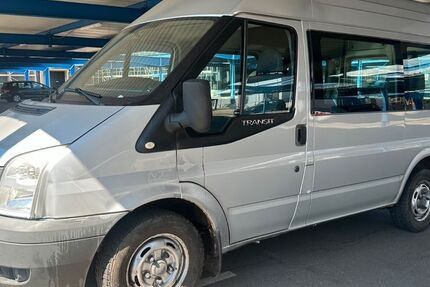 Ford Transit 82.000 km 4.900 &euro; March 79232