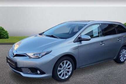 Toyota Auris 87.765 km 14.820 &euro; Emmendingen 79312