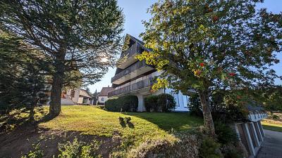 URLAUBSGEFÜHL AUF DER EIGENEN SONNENTERRASSE - Erdgeschoßwohnung Schönwald im Schwarzwald | Angebot:27305475