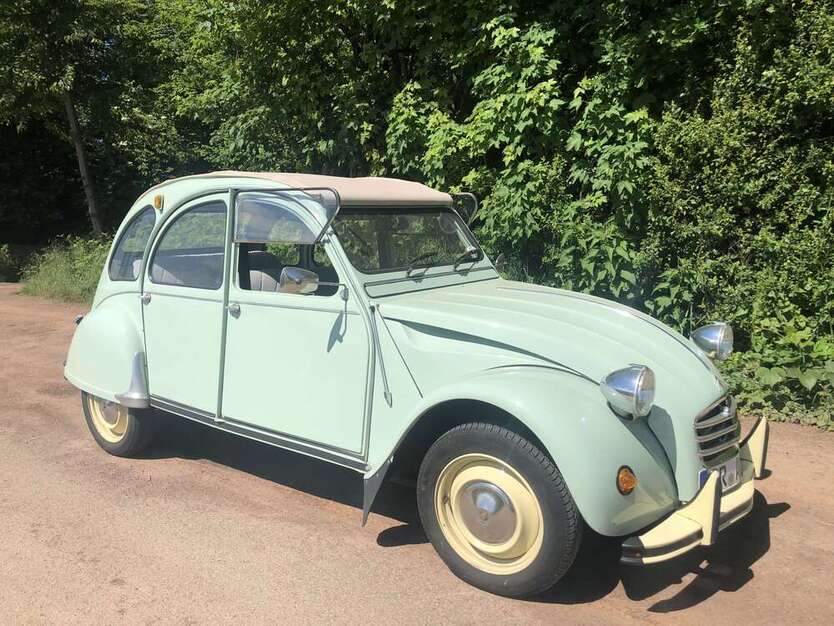 Citroen 2CV 31.364 km 14.500 € March 79232