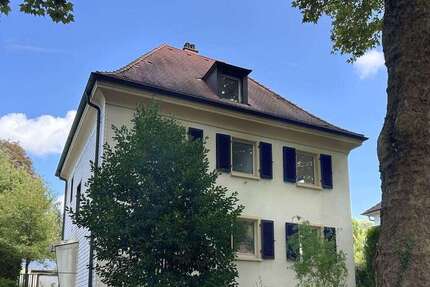 Haus zum Kaufen in Freiburg 1.160.000 € 154 m² 8 zimmer