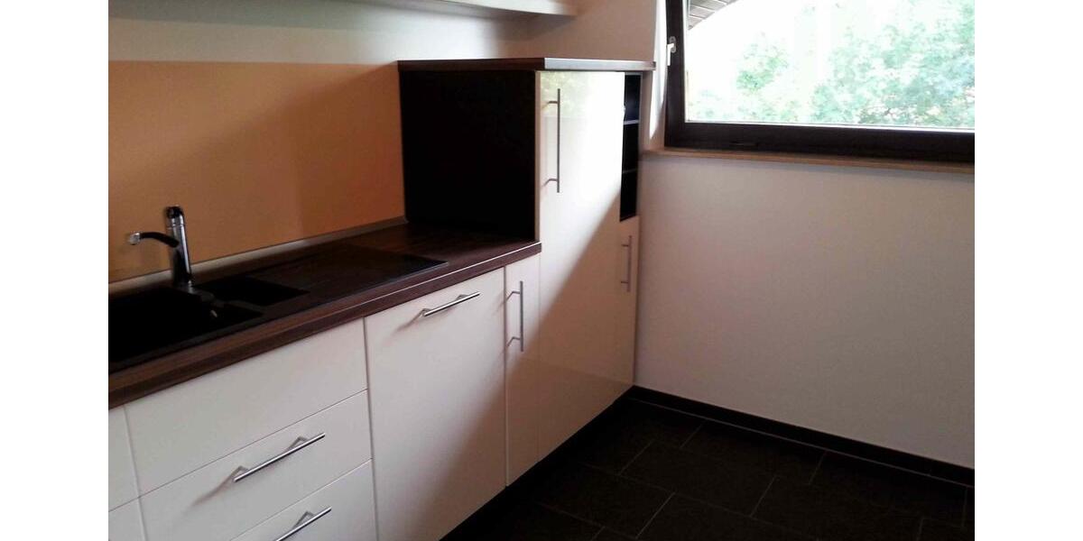 Dachgeschoßwohnung Emmendingen - 3.5 Zimmer, 110 m&sup2;, 399.000&euro; | Angebot:23488734