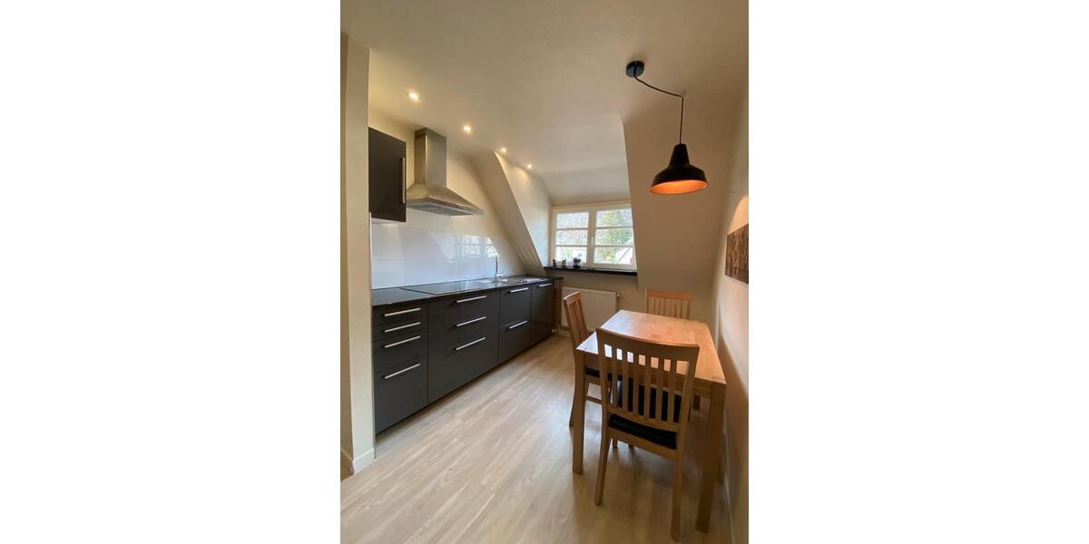 Dachgeschoßwohnung Badenweiler - 3 Zimmer, 58 m&sup2;, 225.000&euro; | Angebot:24679345