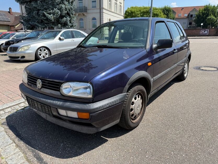 VW Golf 239.789 km 1.350 € Ettenheim OT Altdorf 77955