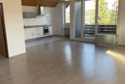 Wohnung Furtwangen im Schwarzwald - 2 Zimmer, 79 m&sup2;, 680&euro; | Angebot:26364551