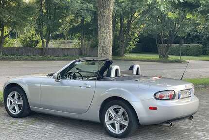Mazda MX-5 88.000 km 11.100 &euro; Pfaffenweiler 79292