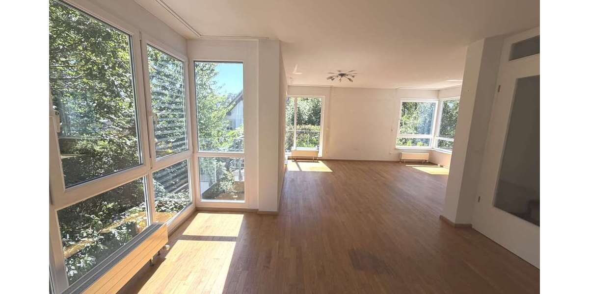 Einfamilienhaus Freiburg Ebnet - 6 Zimmer, 200 m&sup2;, 1.090.000&euro; | Angebot:27018132