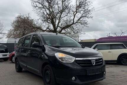 Dacia Lodgy 200.000 km 3.490 &euro; Freiburg im Breisgau 79111