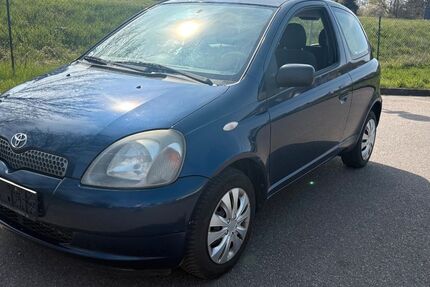 Toyota Yaris 241.000 km 890 &euro; Breisach am Rhein 79206