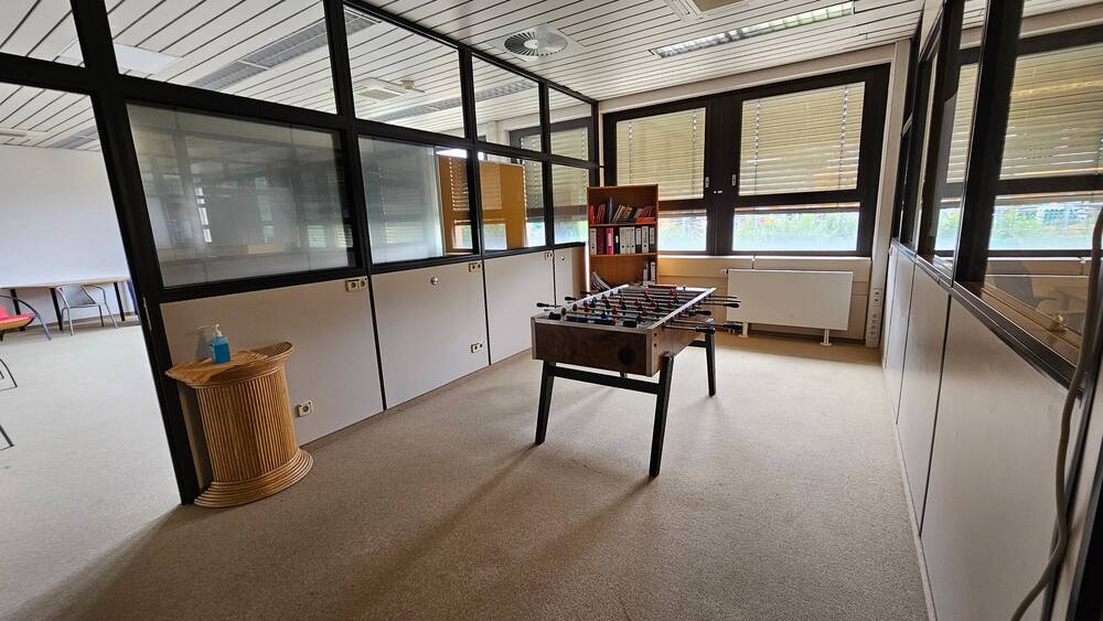 Gewerbeobjekt Freiburg im Breisgau St. Georgen - 1 Zimmer, 736 m&sup2;, 6.350&euro; | Angebot:23980762